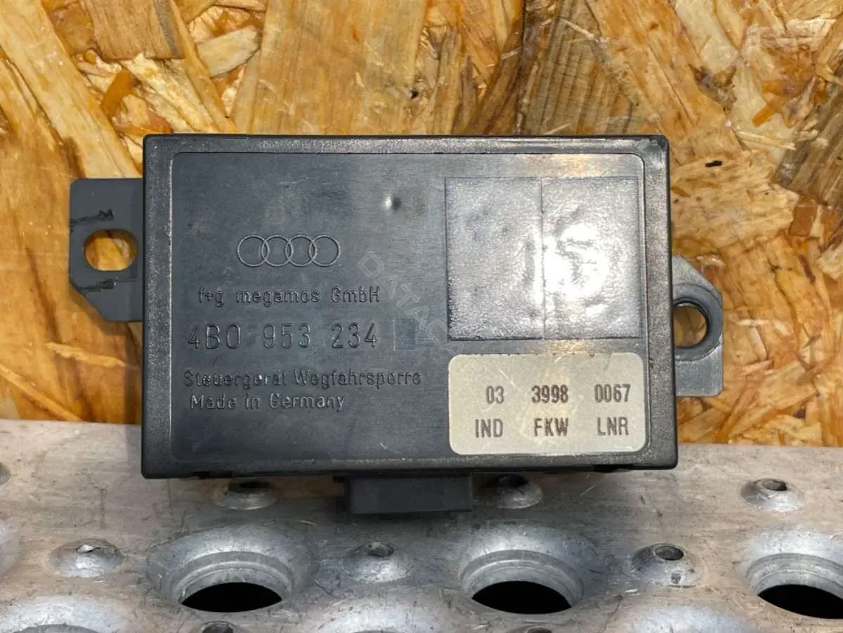 Иммобилайзер 4B0 953 234