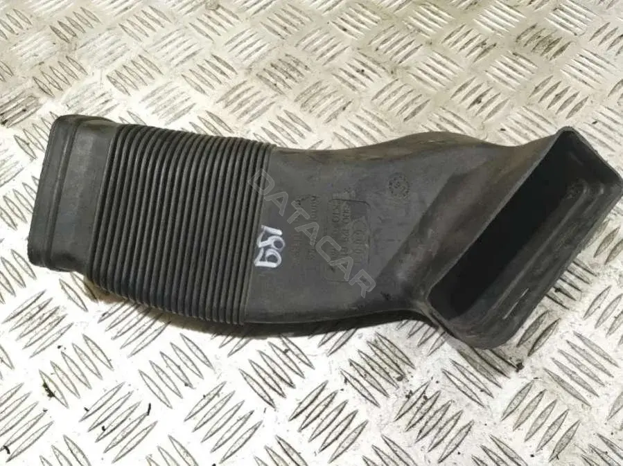 Воздуховод 8D0129617E