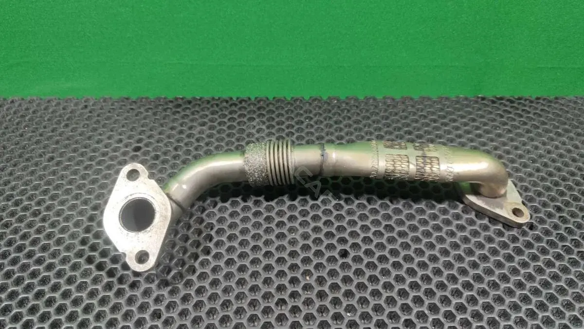 Трубка системы рециркуляции EGR 03G 131 521 AH