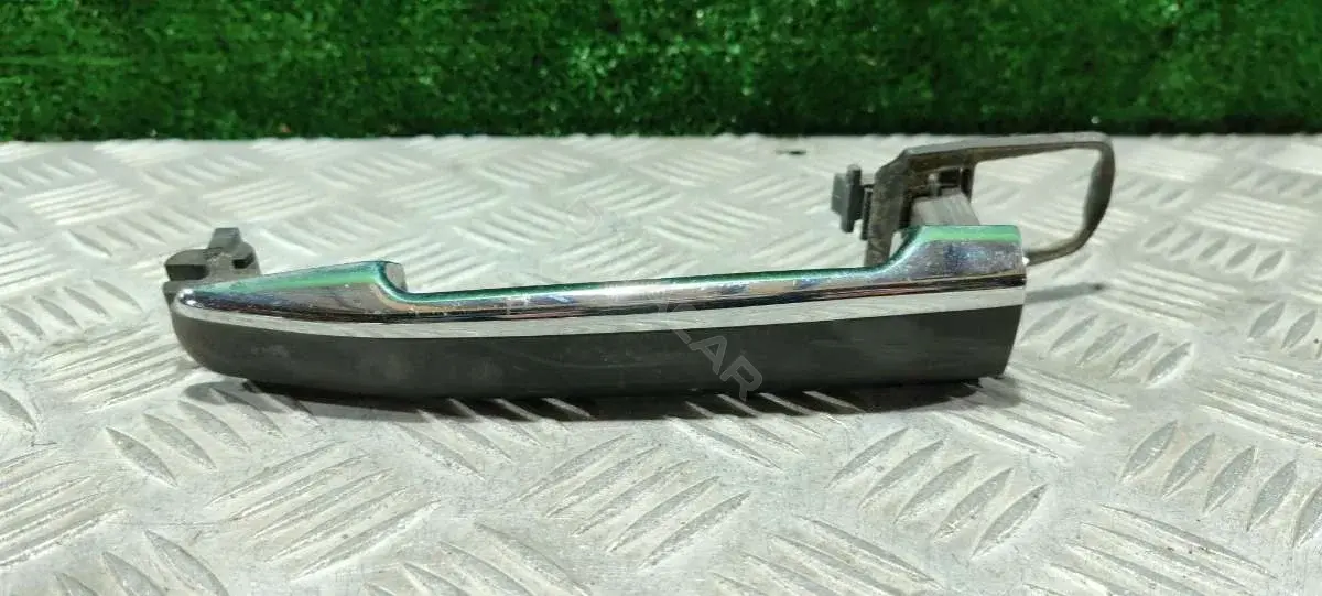 Ручка двери 66011936