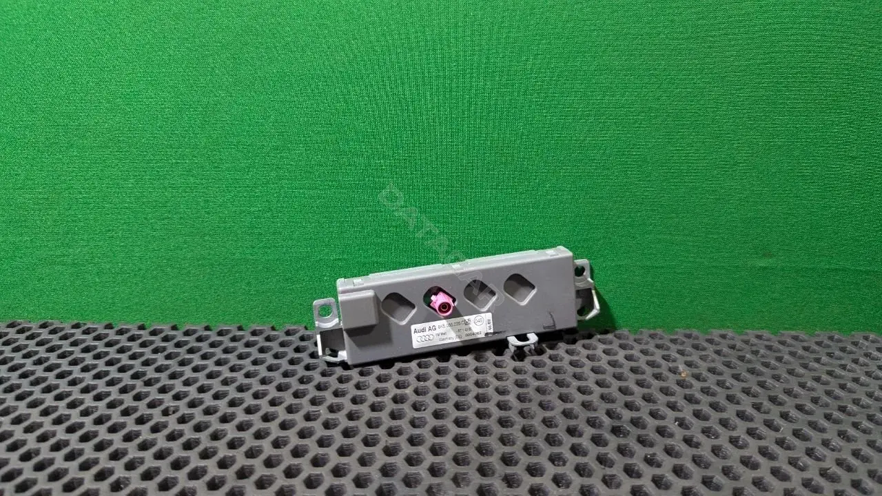 Усилитель антенны 8K5 035 225 C