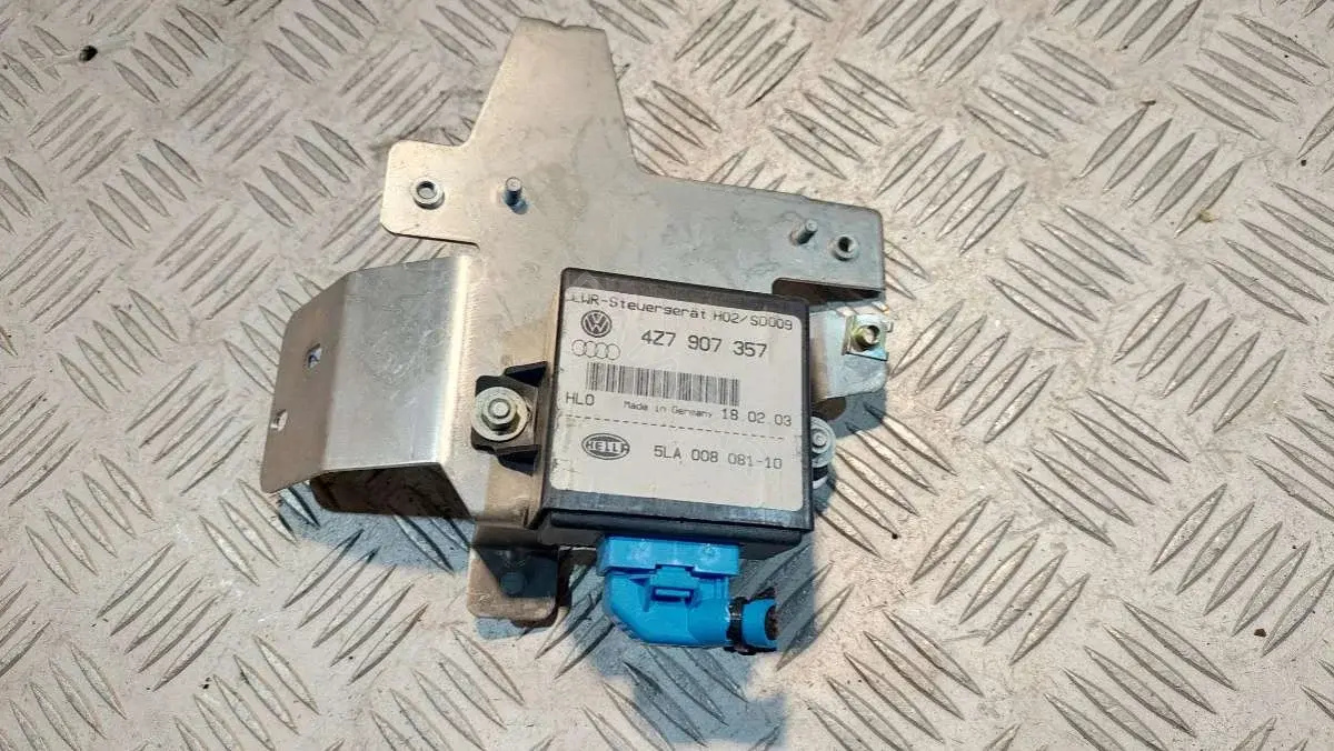 Блок управления светом 4Z7907357