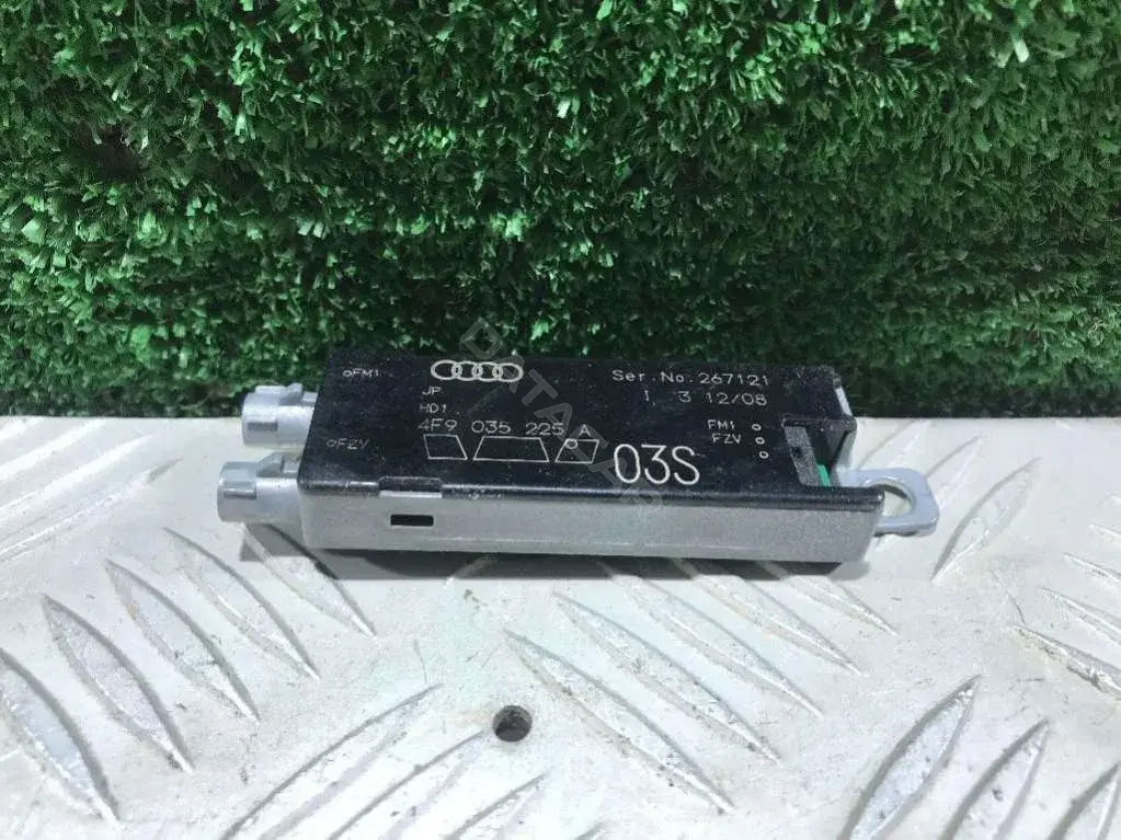 Усилитель антенны 4F9 035 225 A