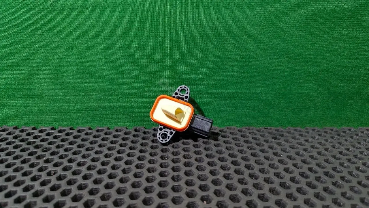 Датчик удара F2GT 14C676 AA