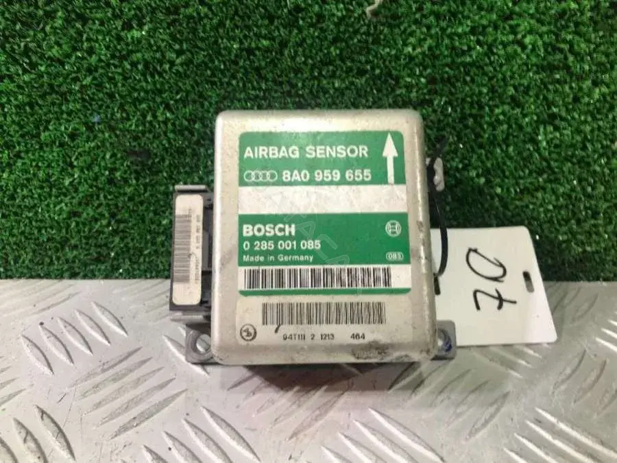 Блок управления подушками безопасности 0 285 001 085, 8A0 959 655