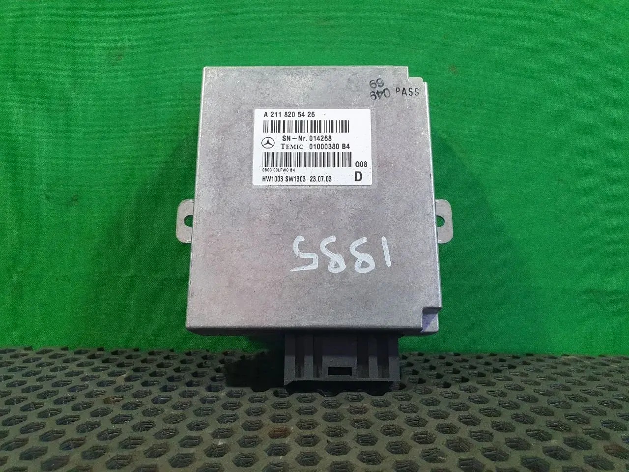 Блок управления телефоном A 211 820 54 26