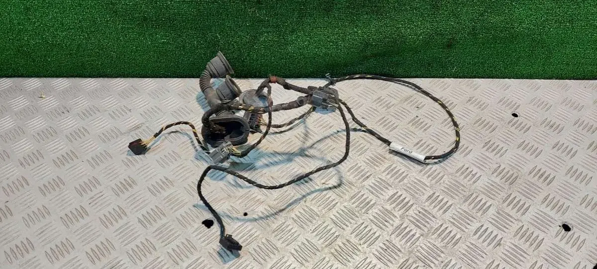 Проводка двери 1S7T14A584