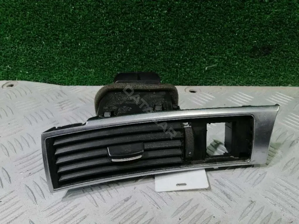 Дефлектор обдува салона 4F1 820 901