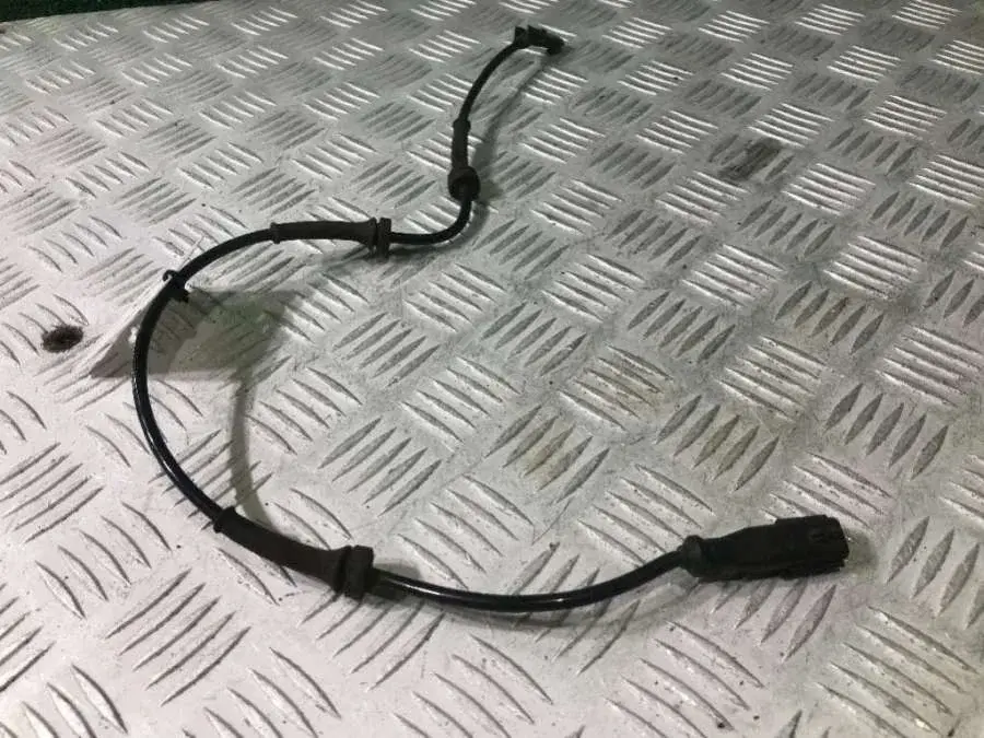 Датчик АБС 8200 419 177
