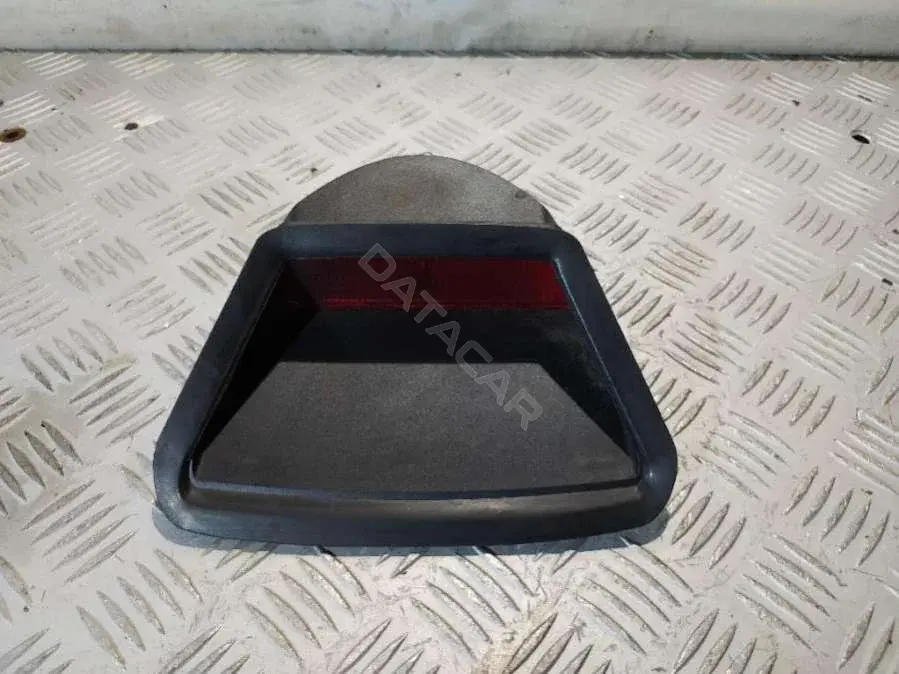 Фонарь стоп сигнала 63258352788