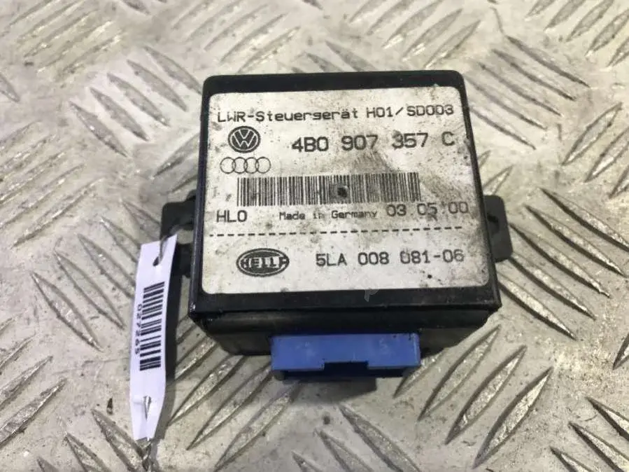 Блок управления светом 4B0 907 357 C, 5LA 008 081-06