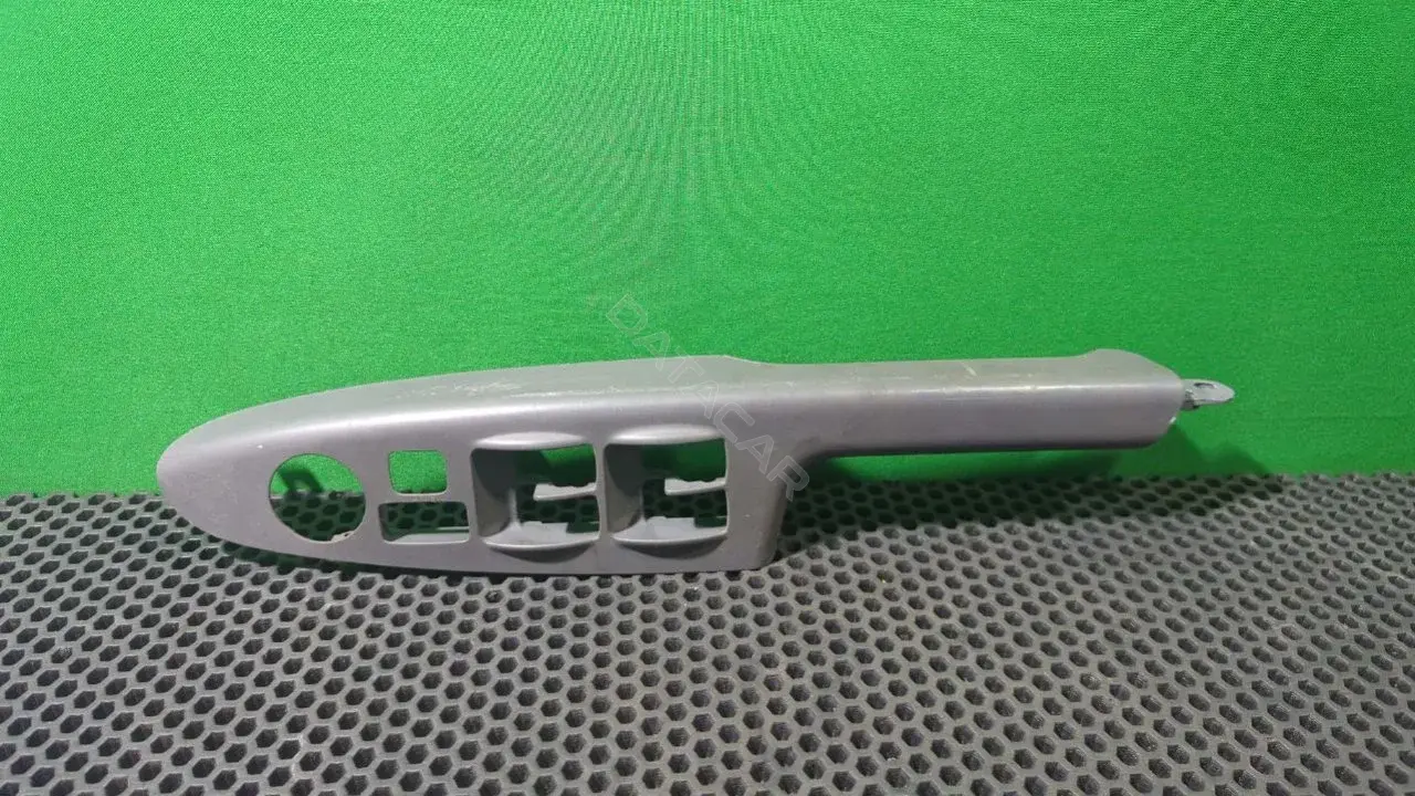 Ручка двери 82710 1G060, 82711 1G060