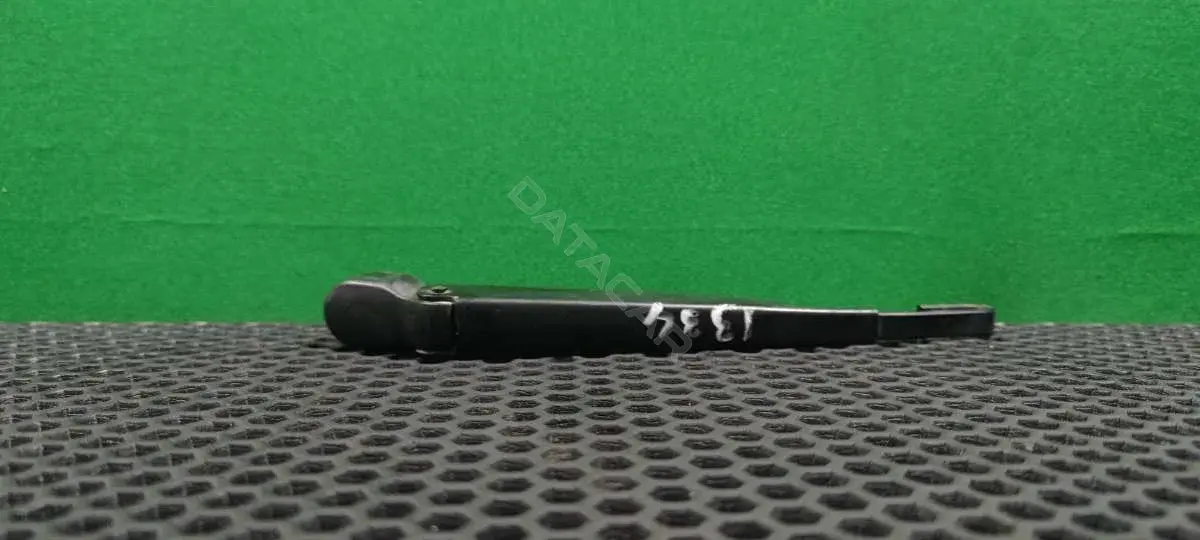 Рычаг стеклоочистителя 3M51 R17526 AA