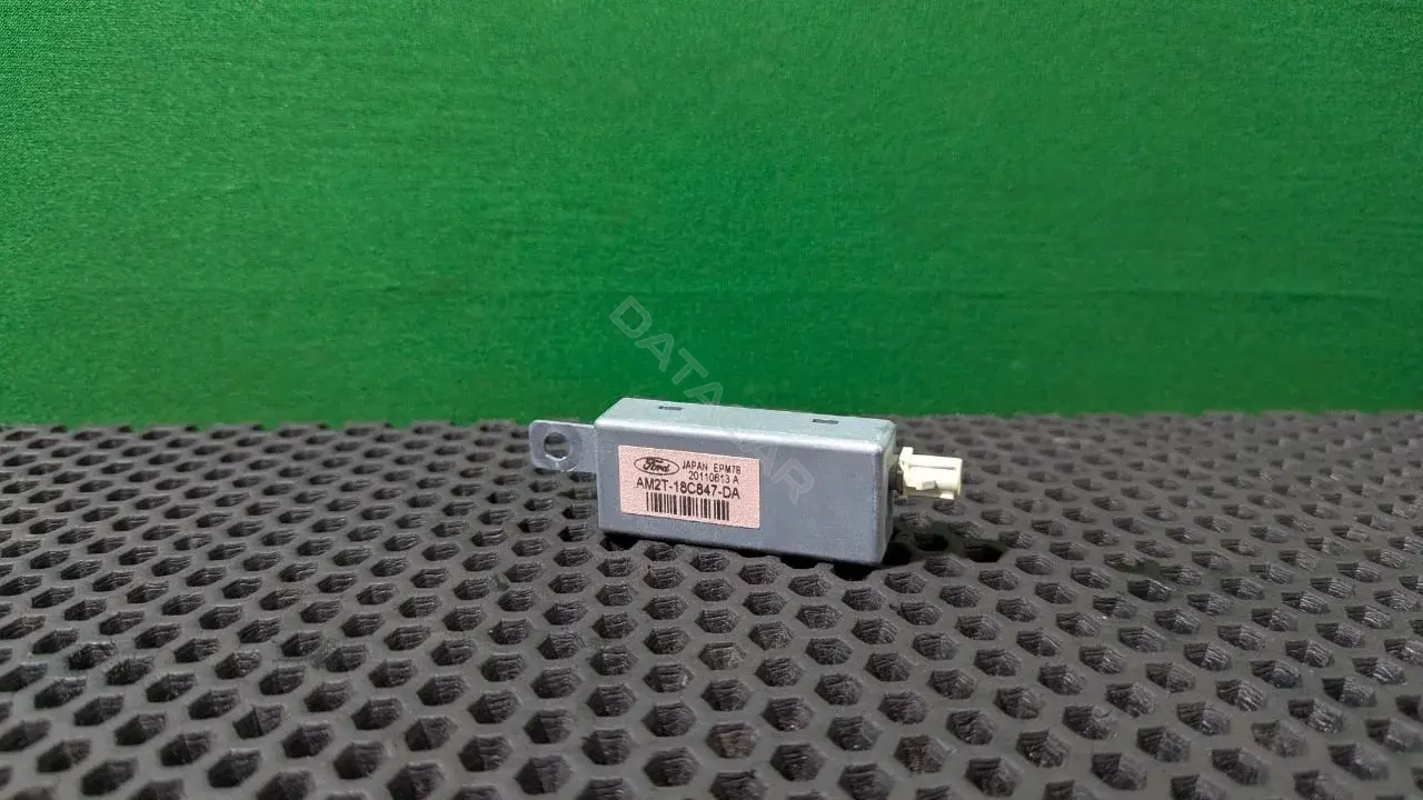 Усилитель антенны AM2T 18C847 DA