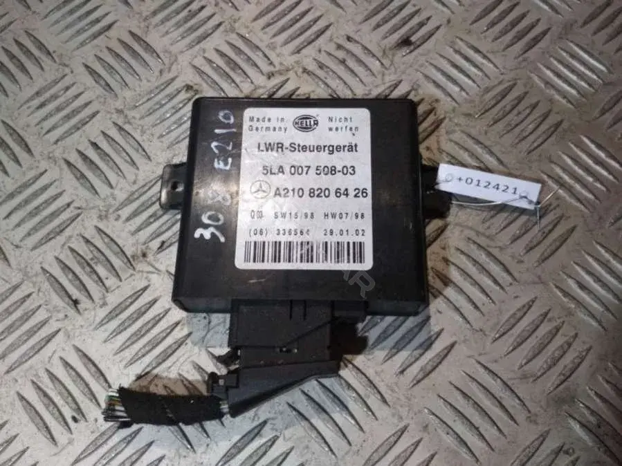Блок управления светом 5LA007508-03, A2108206426