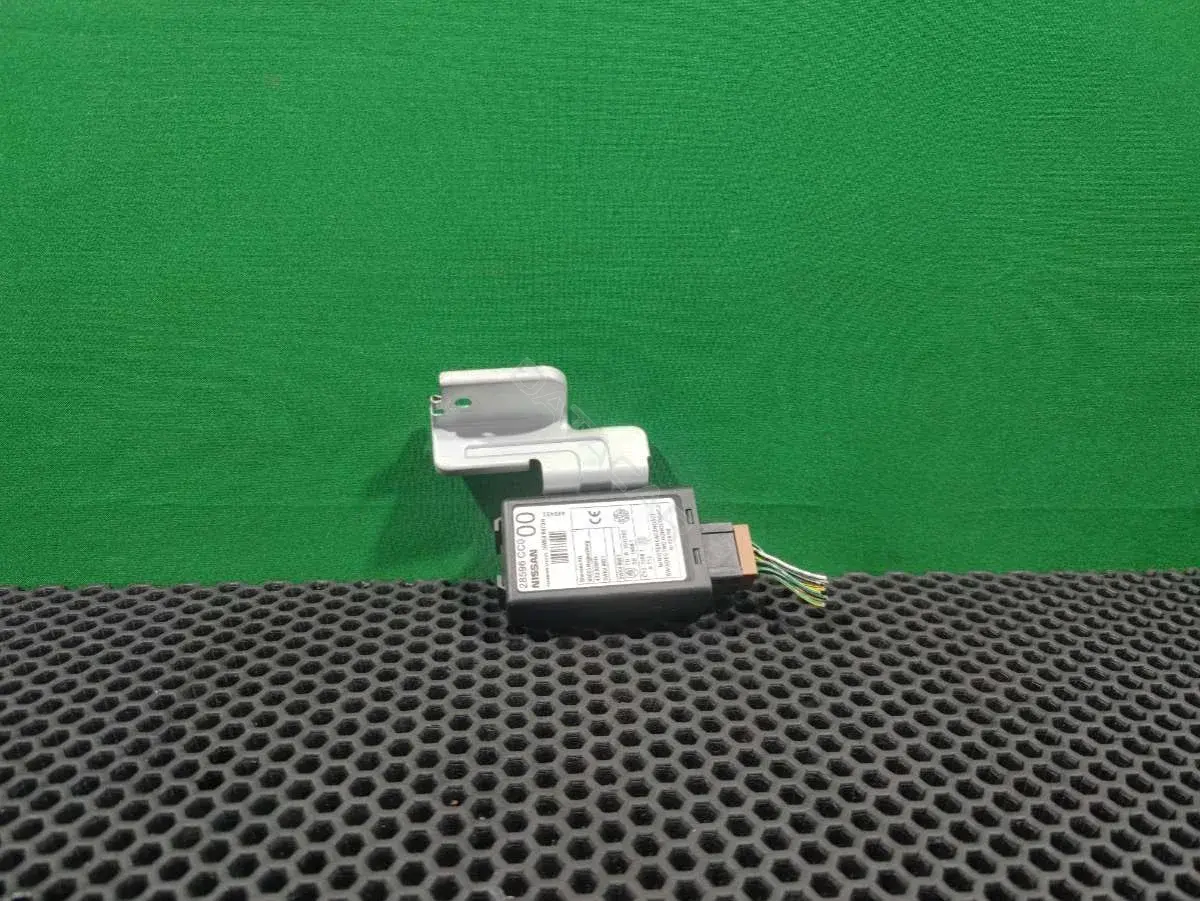 Блок центрального замка 28596 CC000
