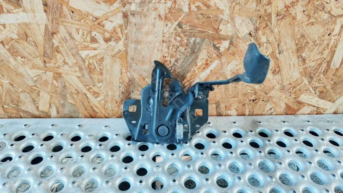 Замок капота 515ABB
