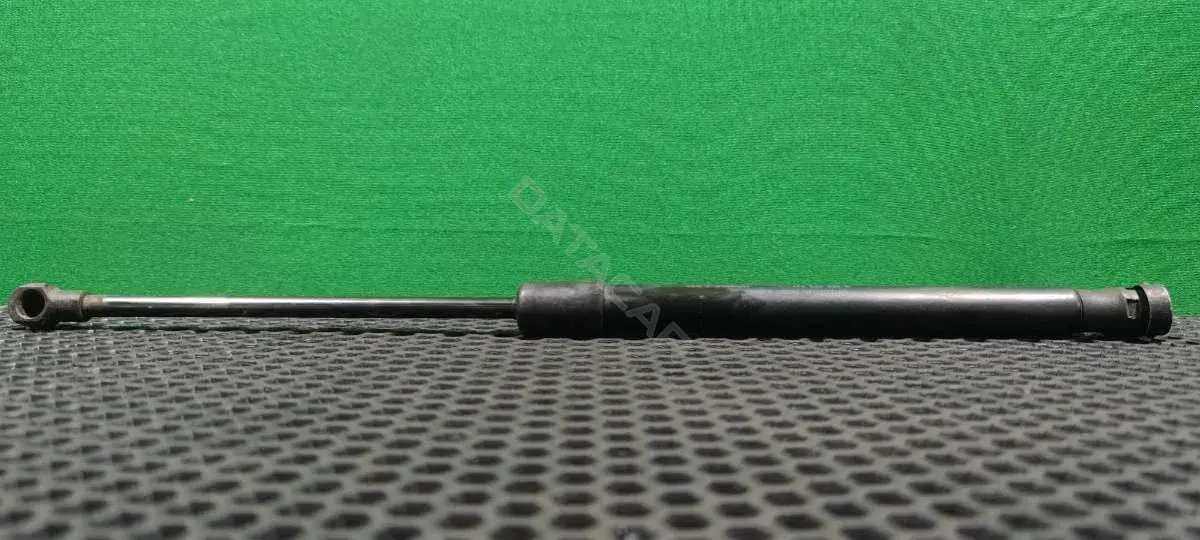 Амортизатор крышки багажника, капота, заднего стекла 1T0 823 359 A