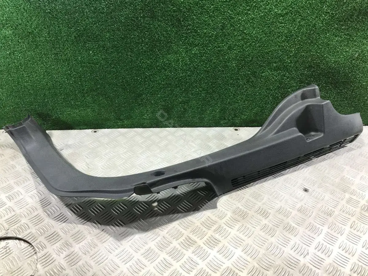 Пластик багажника 3C9 867 428