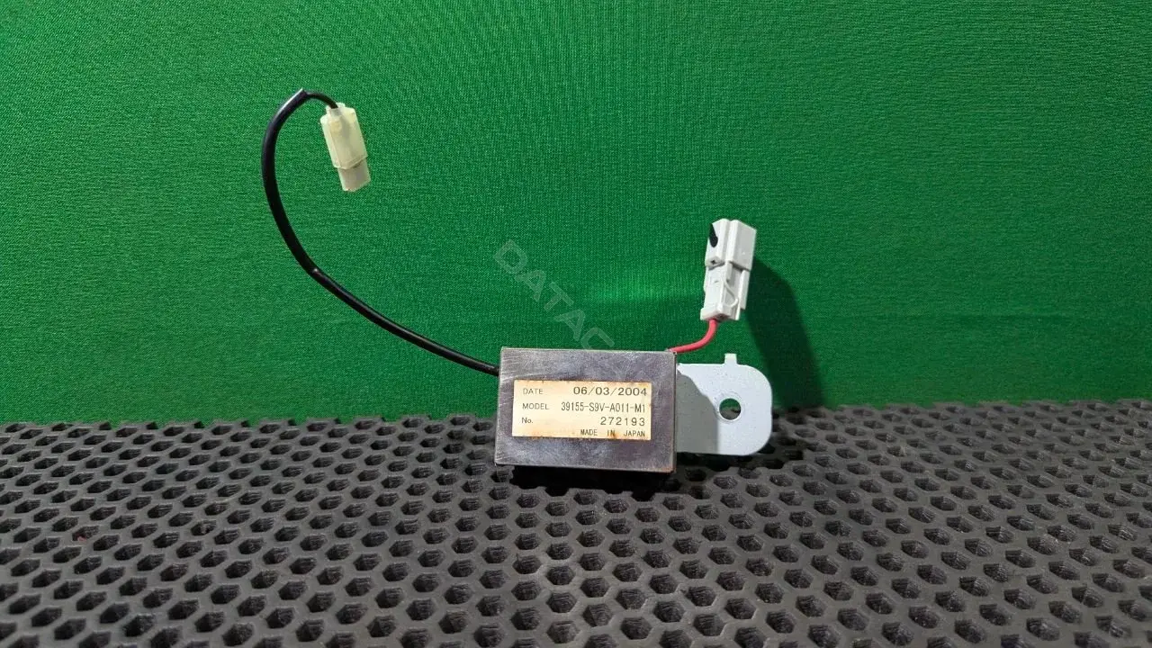 Усилитель антенны 39155 S9V A011