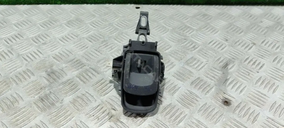 Ручка крышки багажника 65835698