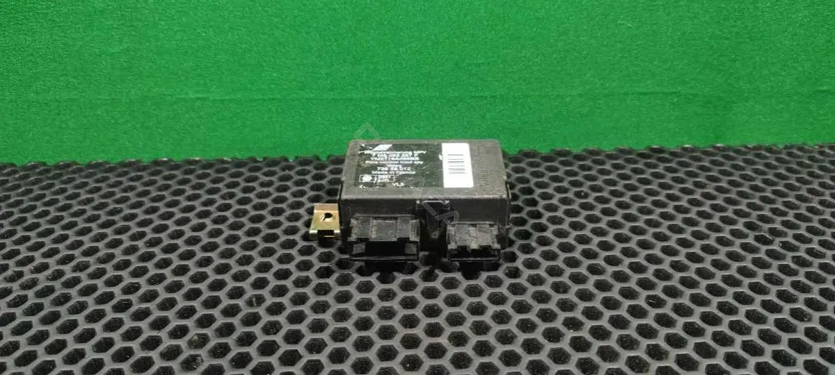Иммобилайзер 7M5 953 257 F, YM2119A366BB