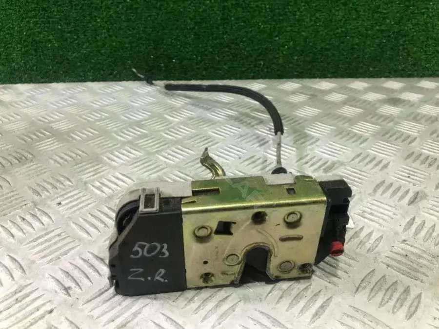 Замок двери 25057974
