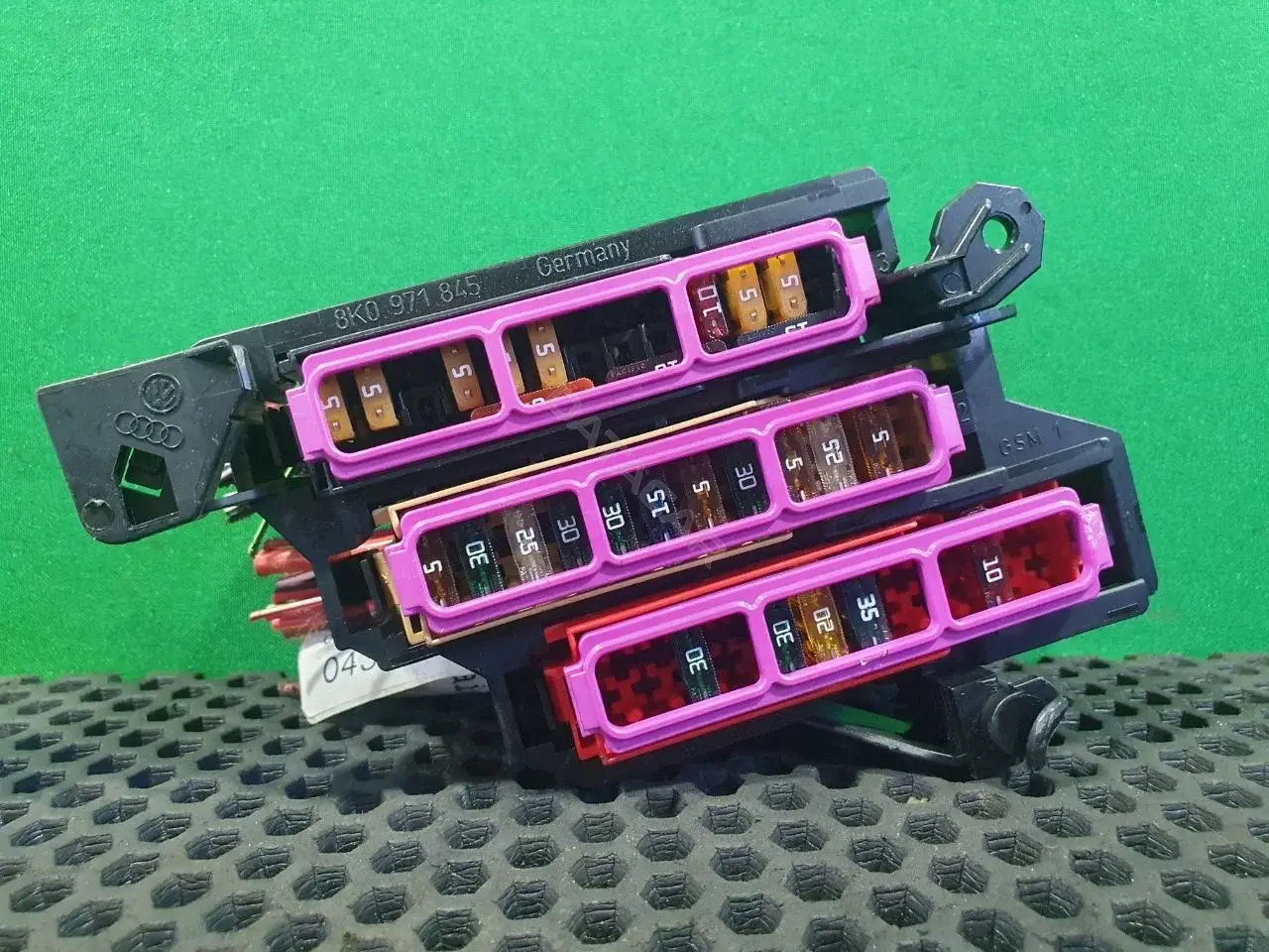 Блок предохранителей 8K0 971 845