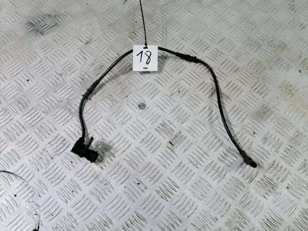 Датчик АБС A 210 540 90 08