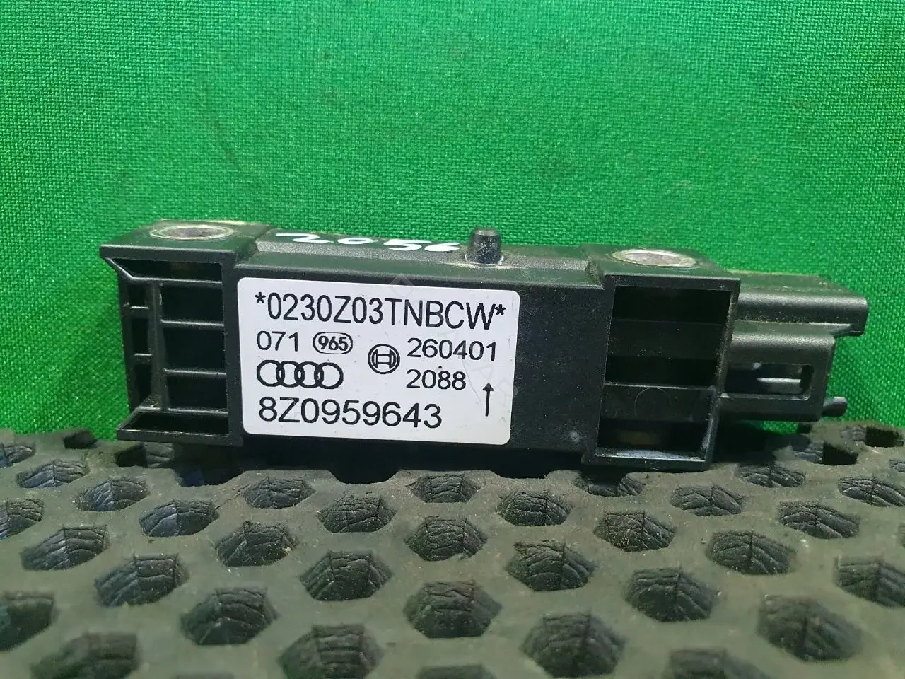 Датчик удара 8Z0 959 643