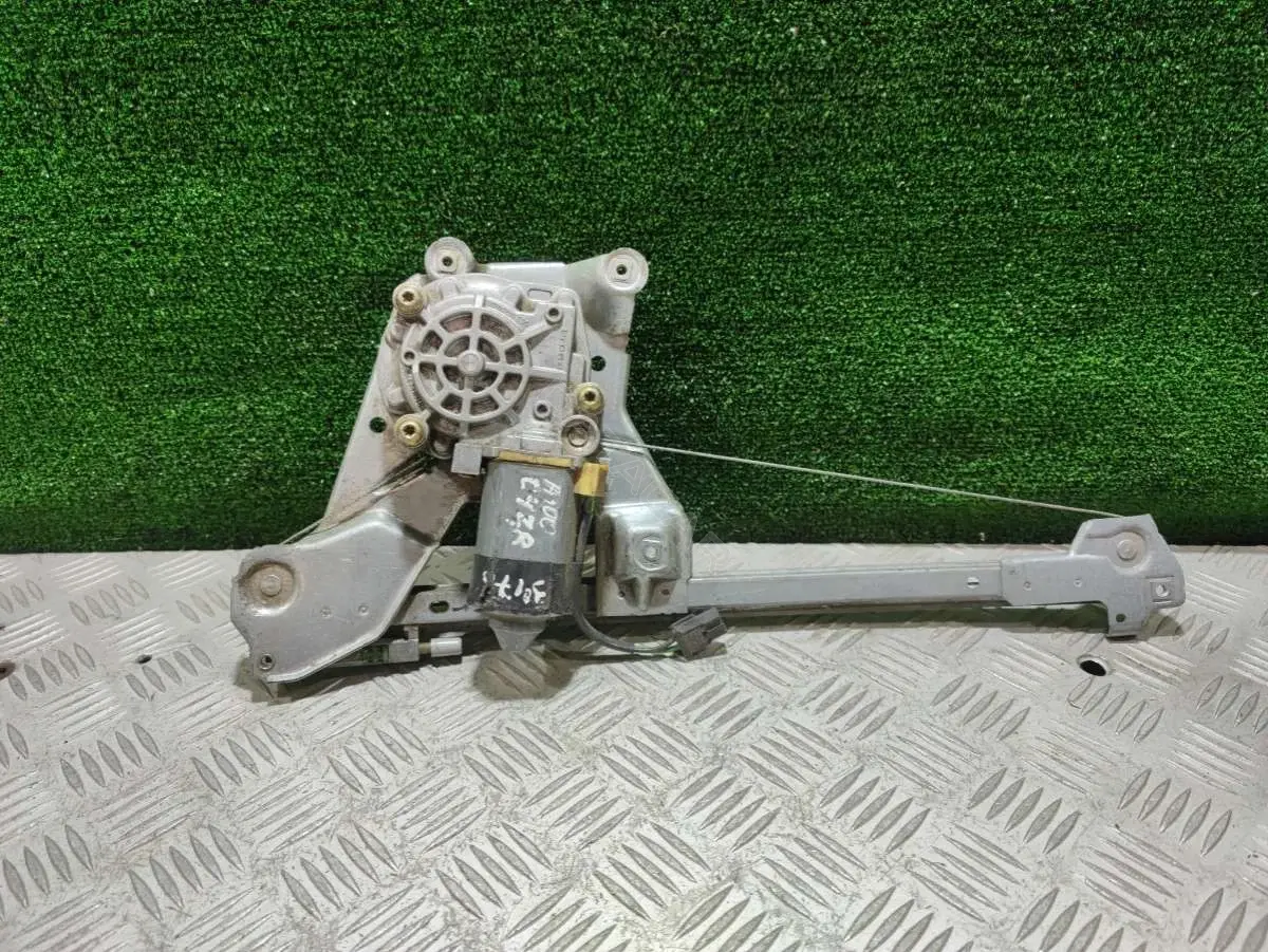 Стеклоподъемник 4A0 839 398 A