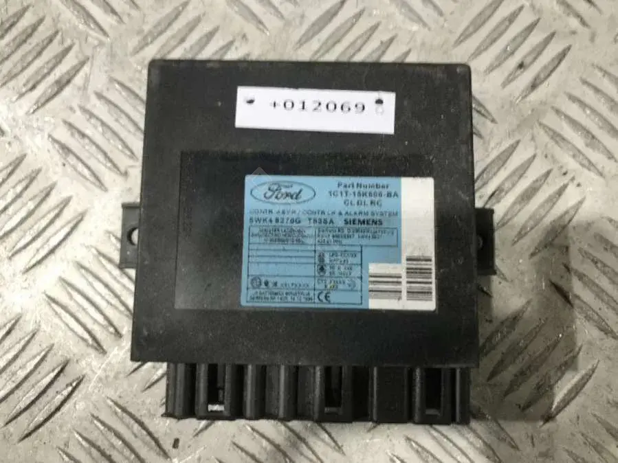 Блок комфорта 1C1T-15K600-BA, 5WK4 8270G