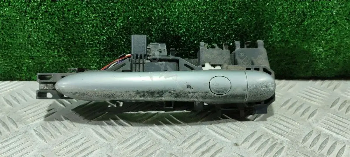Ручка двери 65361368