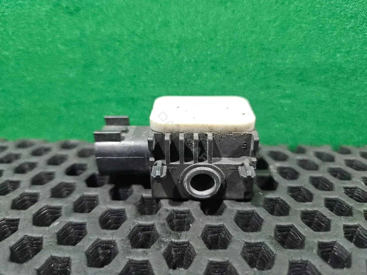 Датчик удара 3M5T-14B006-AD