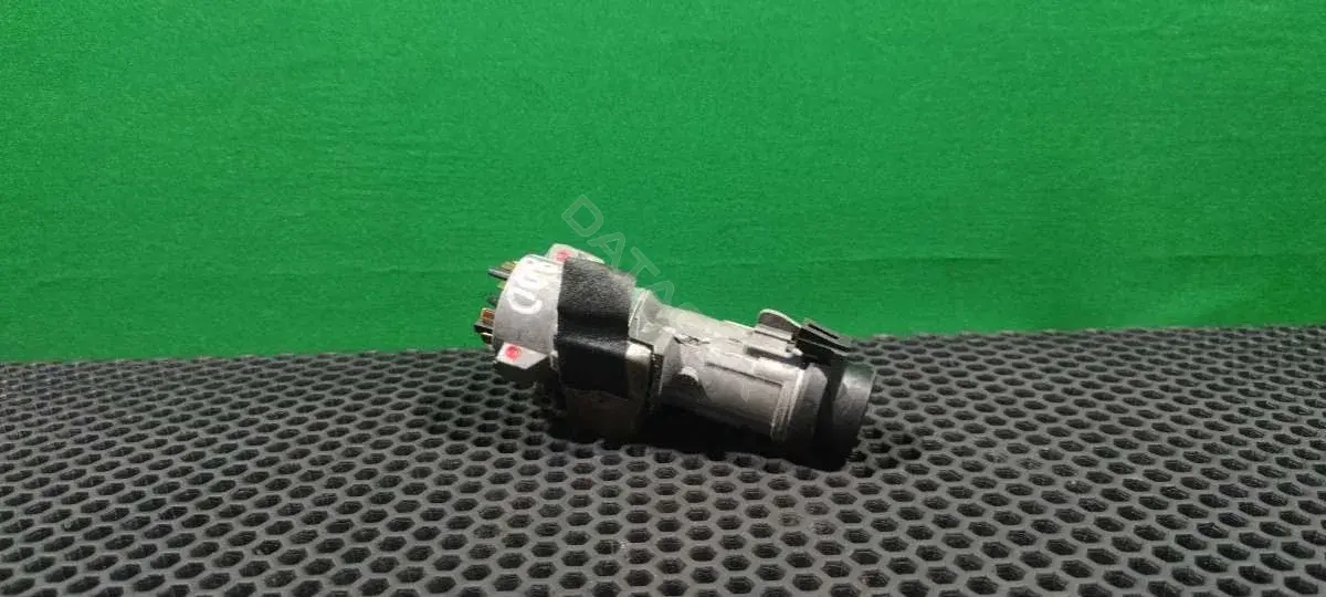 Замок зажигания 4B0 905 851 N