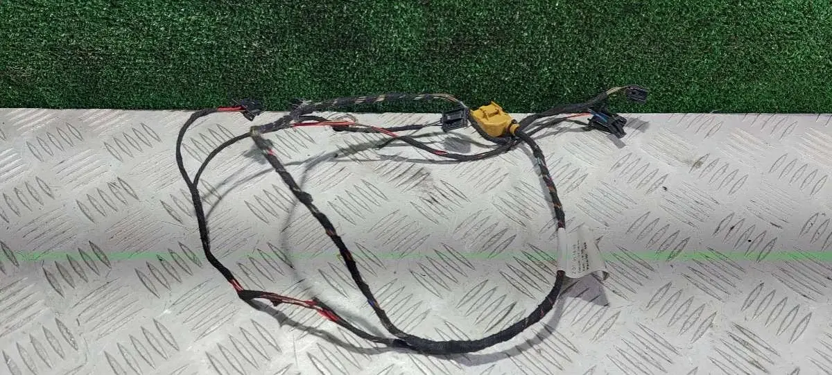 Проводка двери 7L6971693F