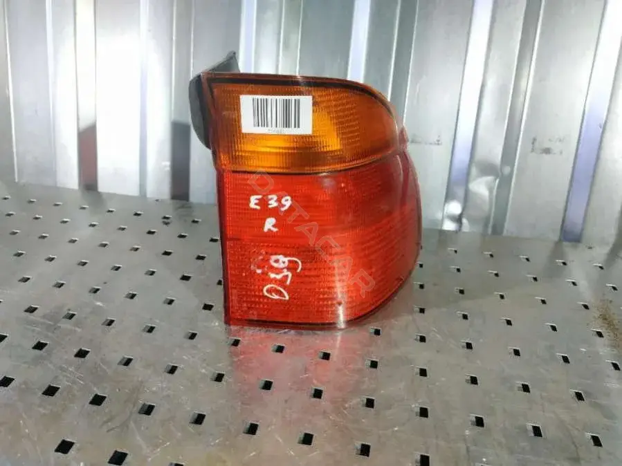 Задние фонари 8361672