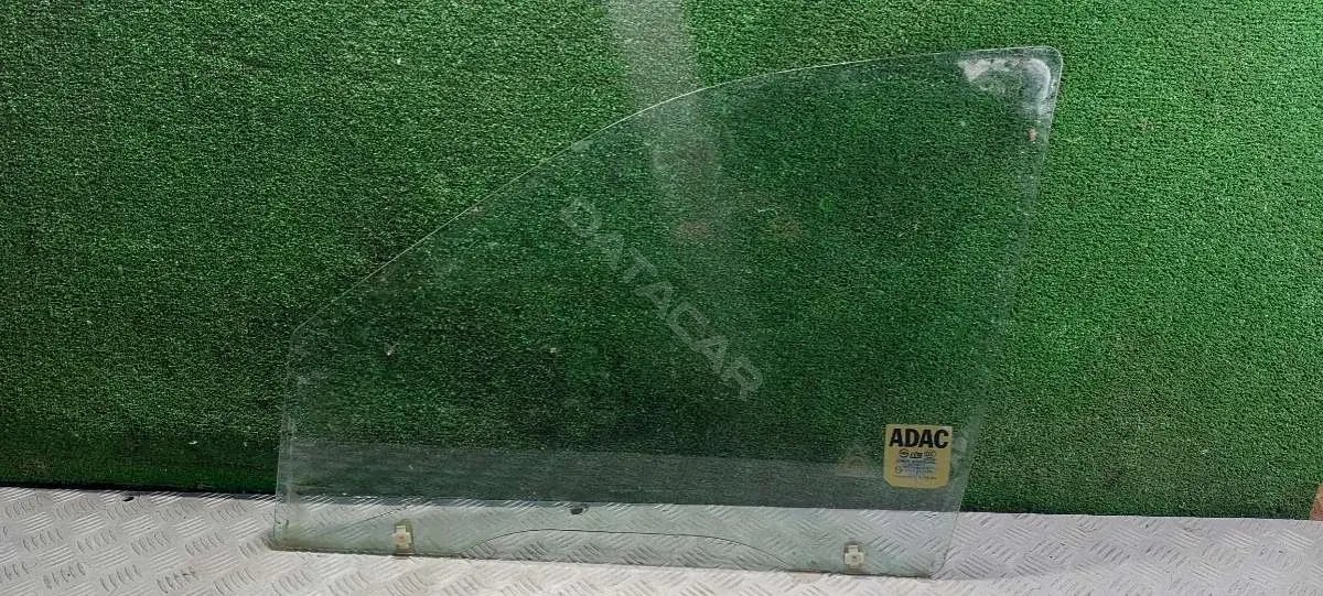 Стекло двери 52609788