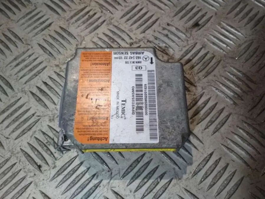 Блок управления подушками безопасности 1635422218