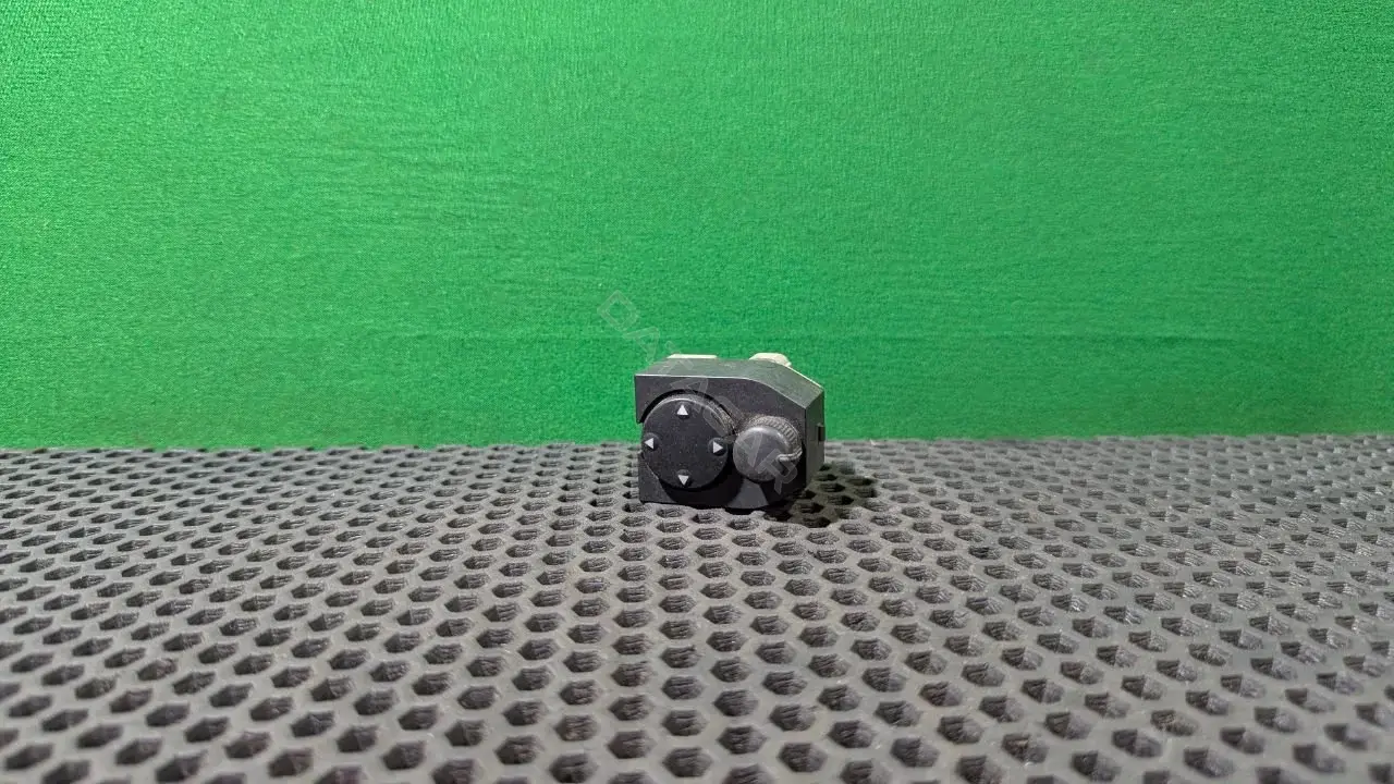 Джойстик регулировки зеркал 4D0 959 565 B