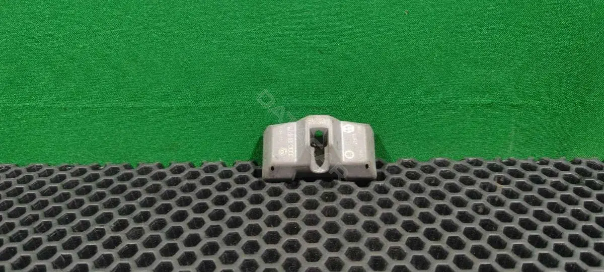 Датчик давления в шинах 4D0 907 275