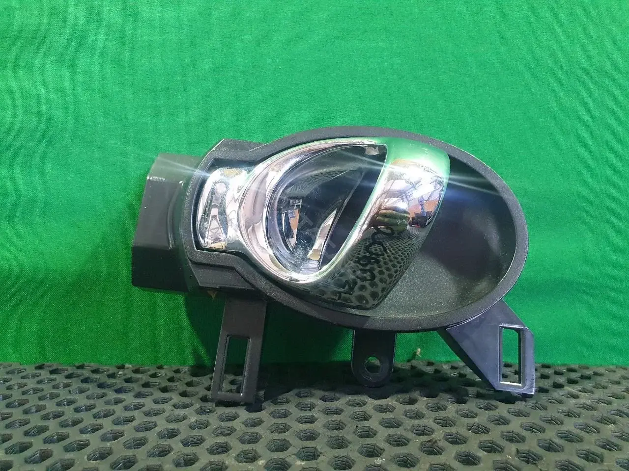 Ручка двери 80671BA61A