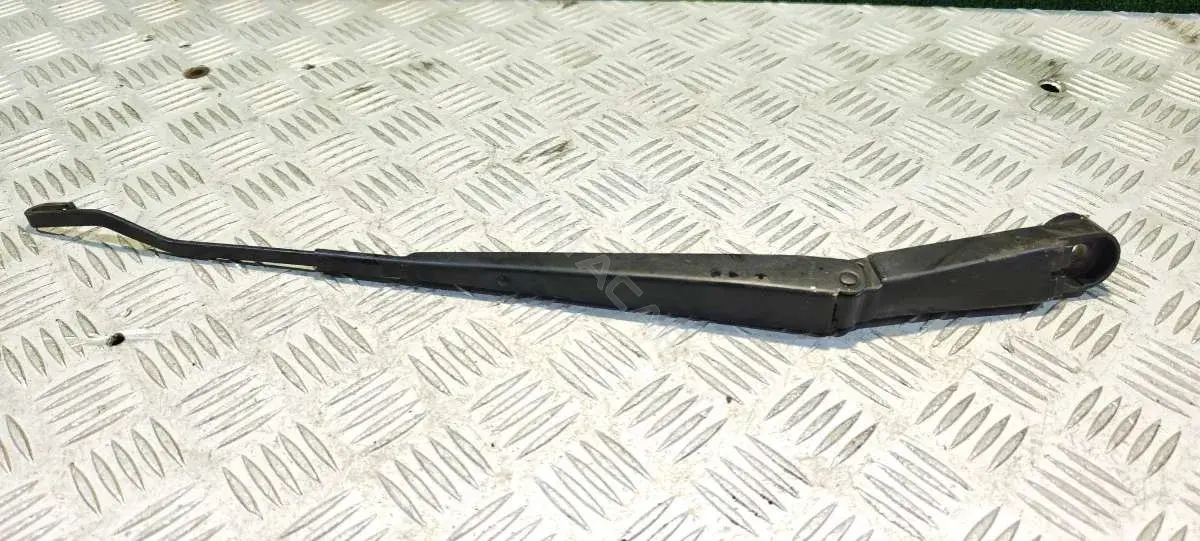 Рычаг стеклоочистителя 39536l