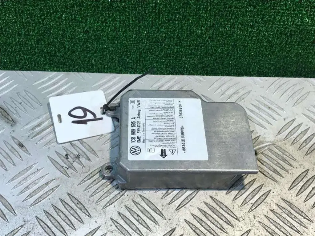 Блок управления подушками безопасности 1C0909605A, 5WK43122