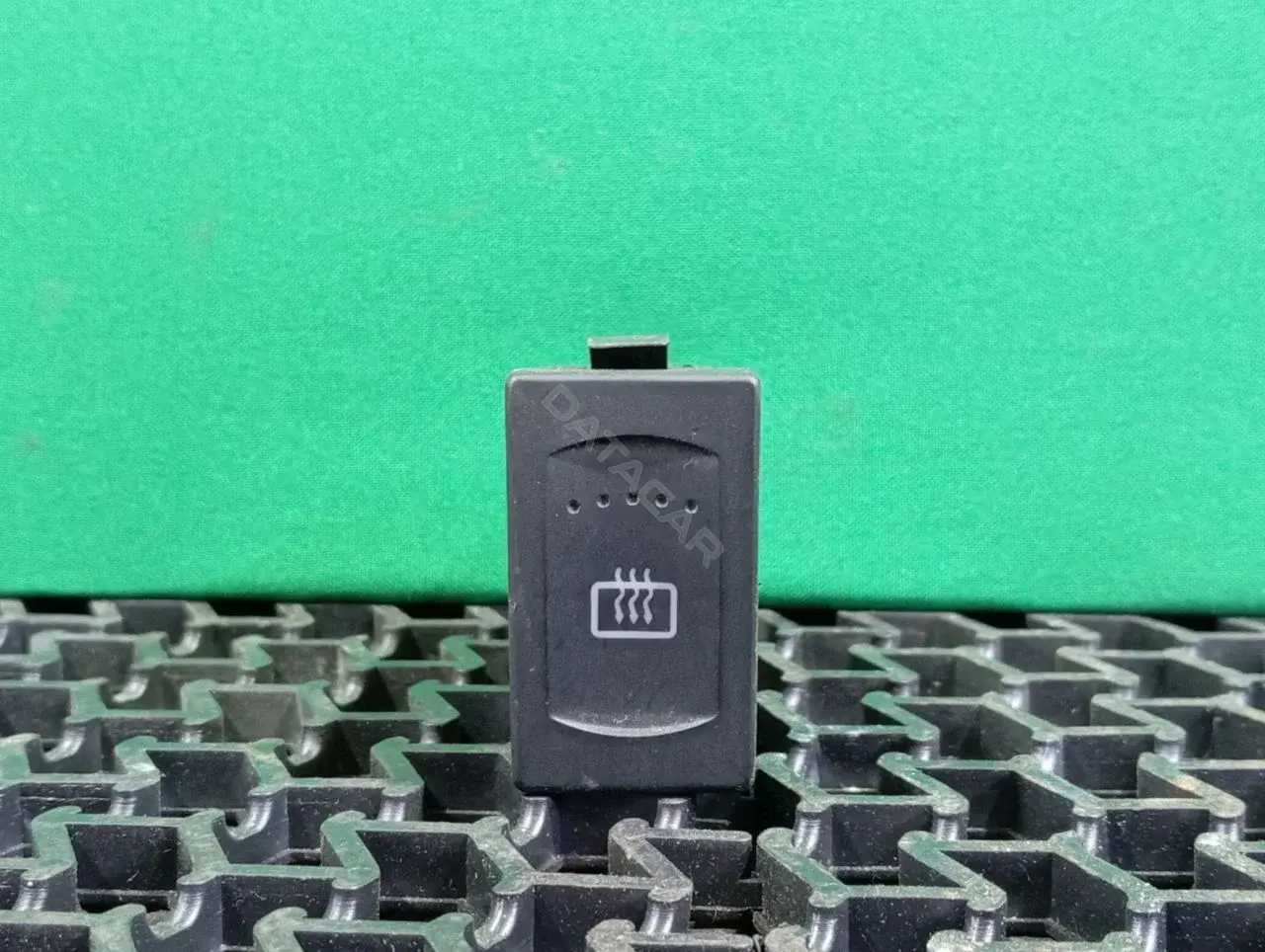 Регулятор напряжения 7M3959621, YM2118C621AAW
