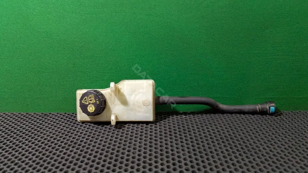 Бачок тормозной жидкости 6G91 2K478 AC