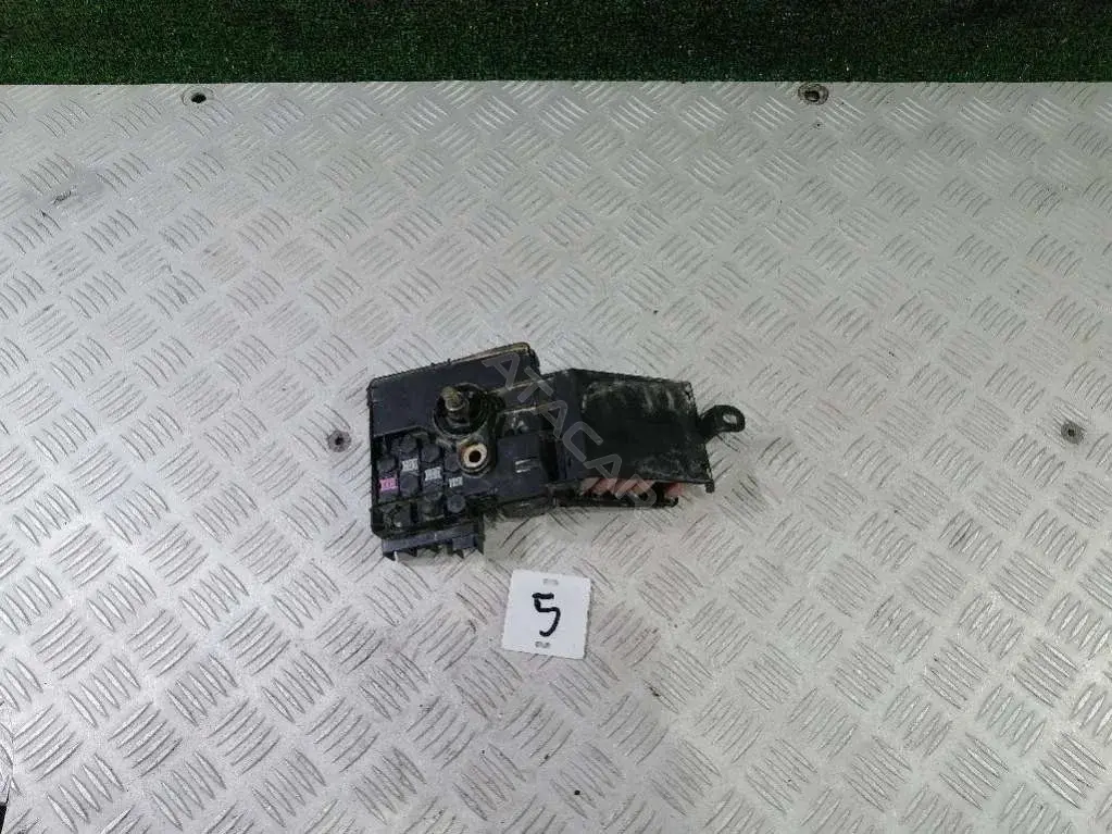 Блок предохранителей A2115461141