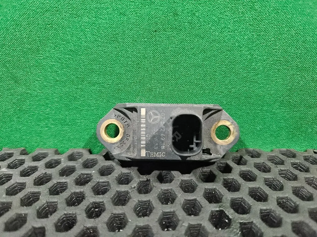 Датчик ускорения A 002 542 69 18