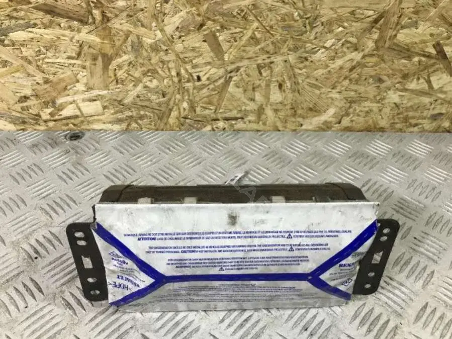 Подушка безопасности 8200230383 C