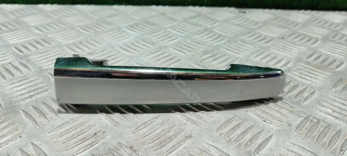 Ручка двери 66012672